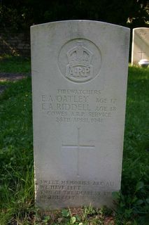 East Cowes (Kingston Road) Cemetery : E A Riddell