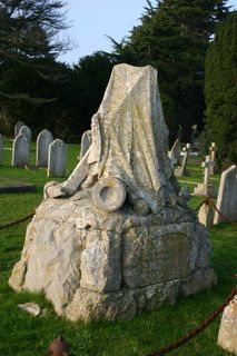 Shanklin Cemetery : HMS Eurydice Memorial