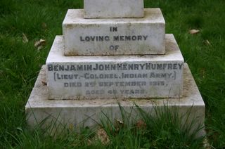 Whippingham St Mildred's Churchyard : B J Humfrey